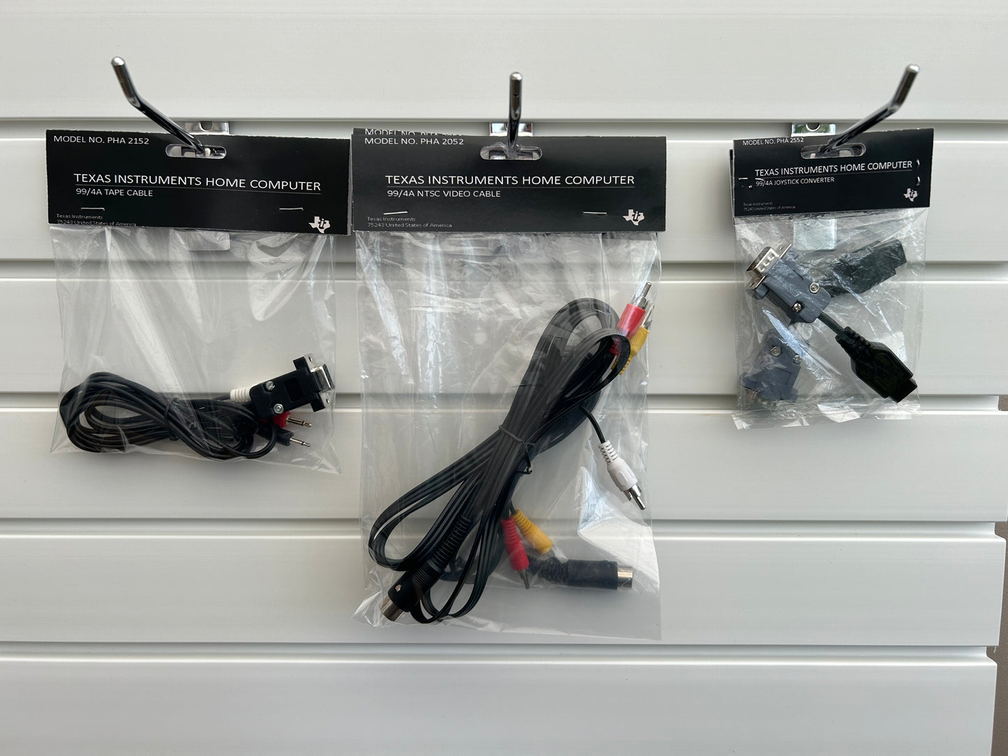 Texas Instruments TI99/4a NTSC Quality Composite TV lead Video Cable Retail Pack