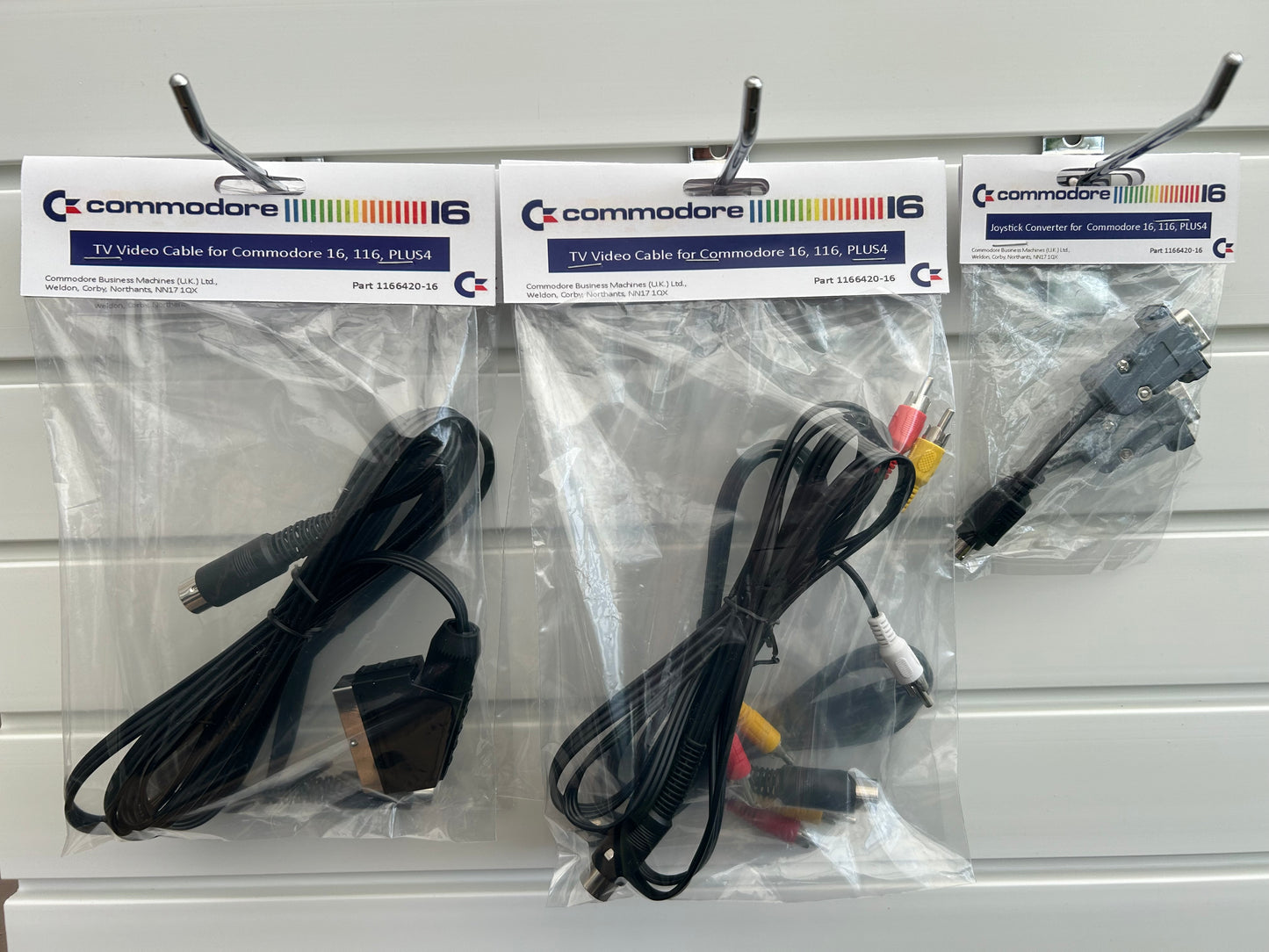 COMMODORE C16 16 116 C116 +4 PLUS 4 VIDEO TV A/V LEAD - SCART CABLE RETAIL PACKED